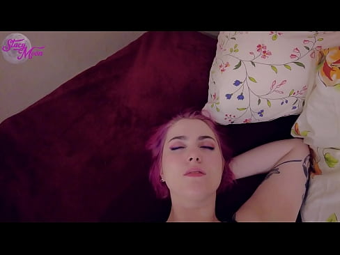 ❤️ Slutty ikaskidearekin OBG saltatzeko eskatu zuen, beraz, kondoirik gabe izorratu ginen ❤️ Super sexua gugan ☑